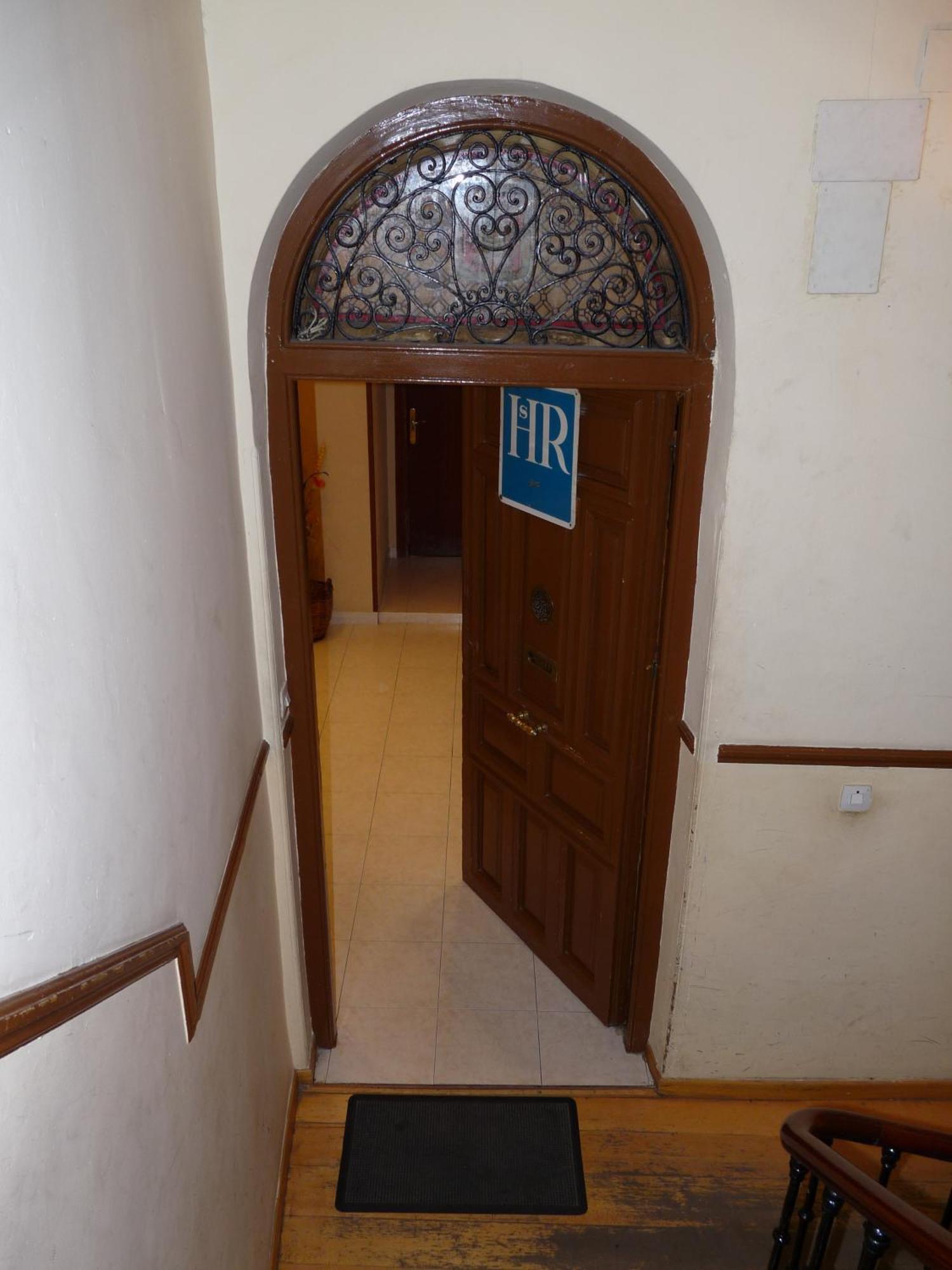 Hostal Fernandez Madrid Dış mekan fotoğraf